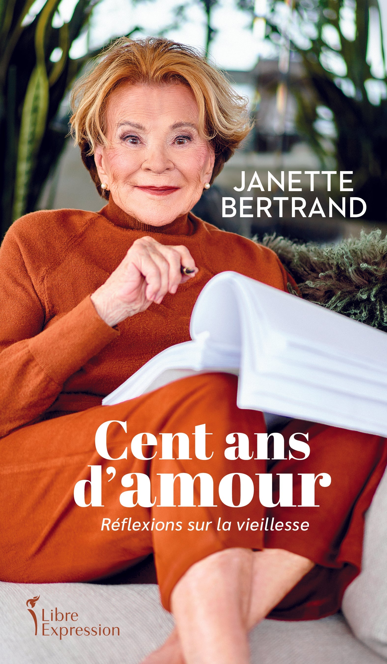 Couverture du livre de Cent ans d'amour - papier format
