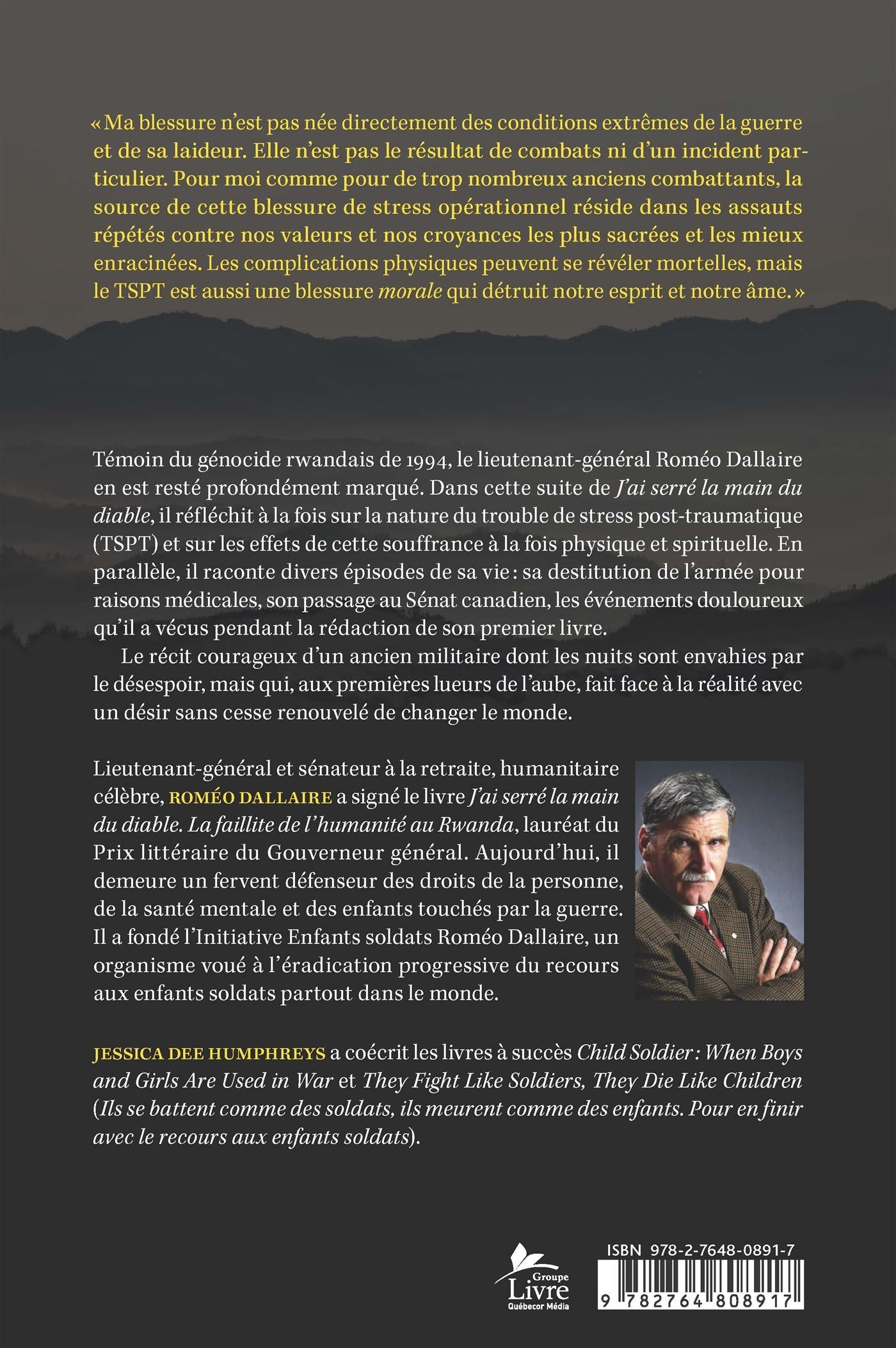 Couverture du livre de Premières lueurs : mon combat contre le trouble de stress post-traumatique - papier format
